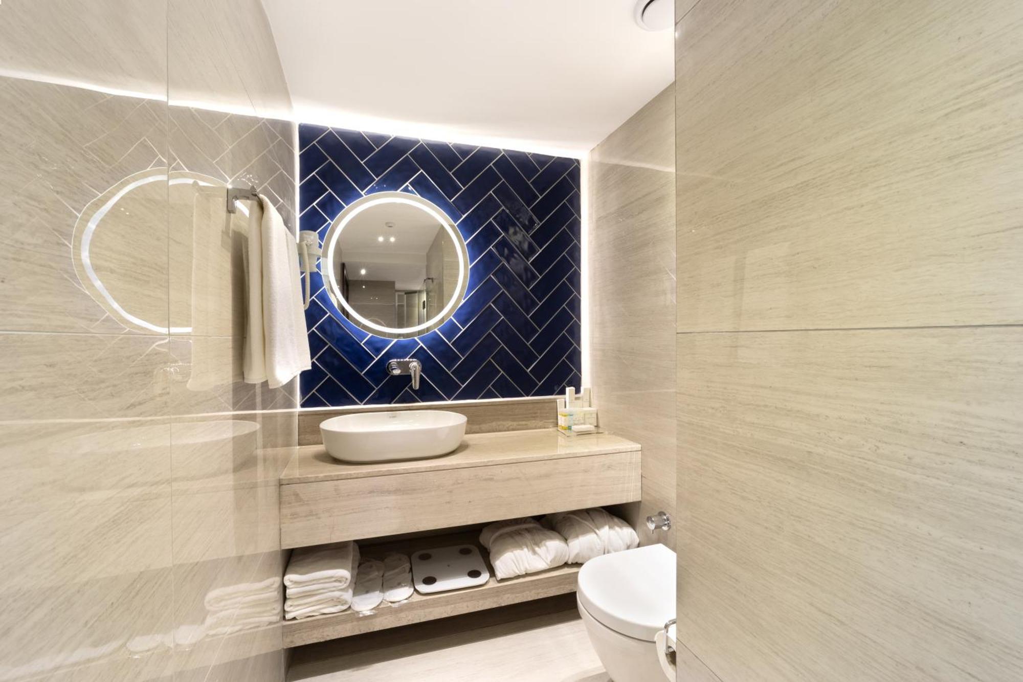 Bentley Hotel Old City-Special Class — Photos 3